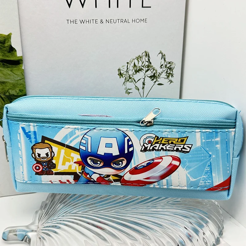 Chibi Captain America Federmäppchen - Hellblau