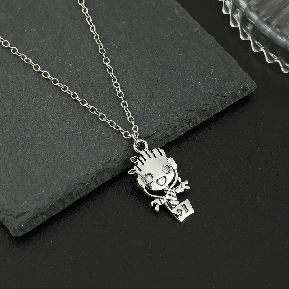 Versilberte Baby Groot Halskette mit Anhänger – Guardians of the Galaxy