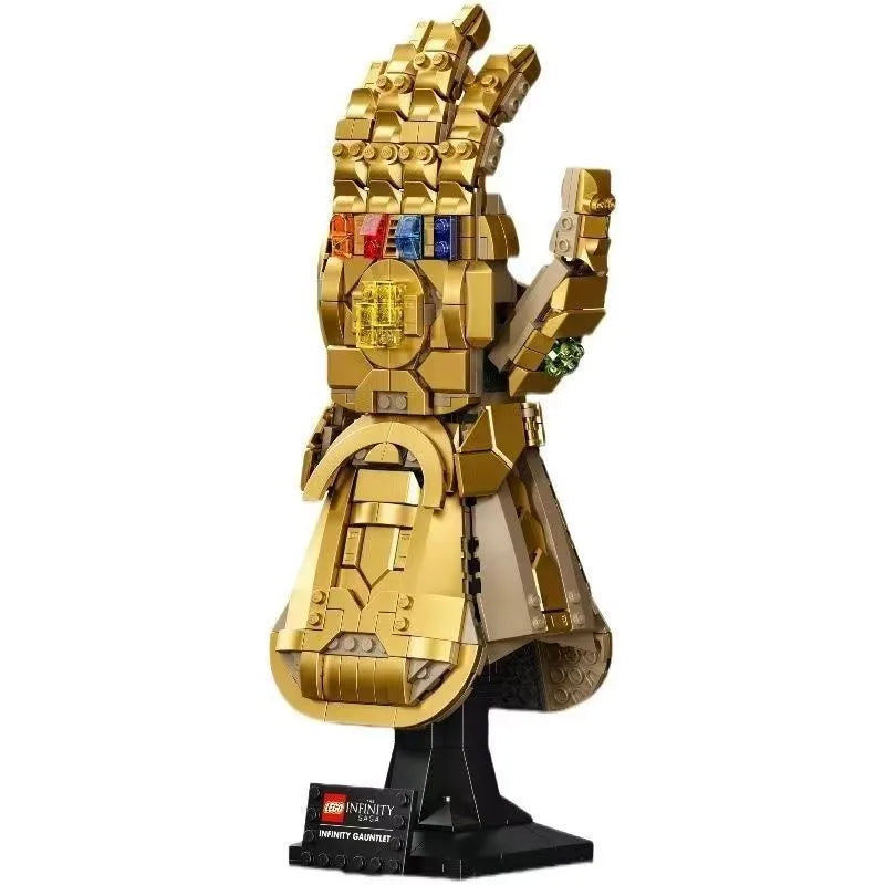 Avengers Nano Gauntlet Ziegelsteinfigur – Gold Edition 675 Teile