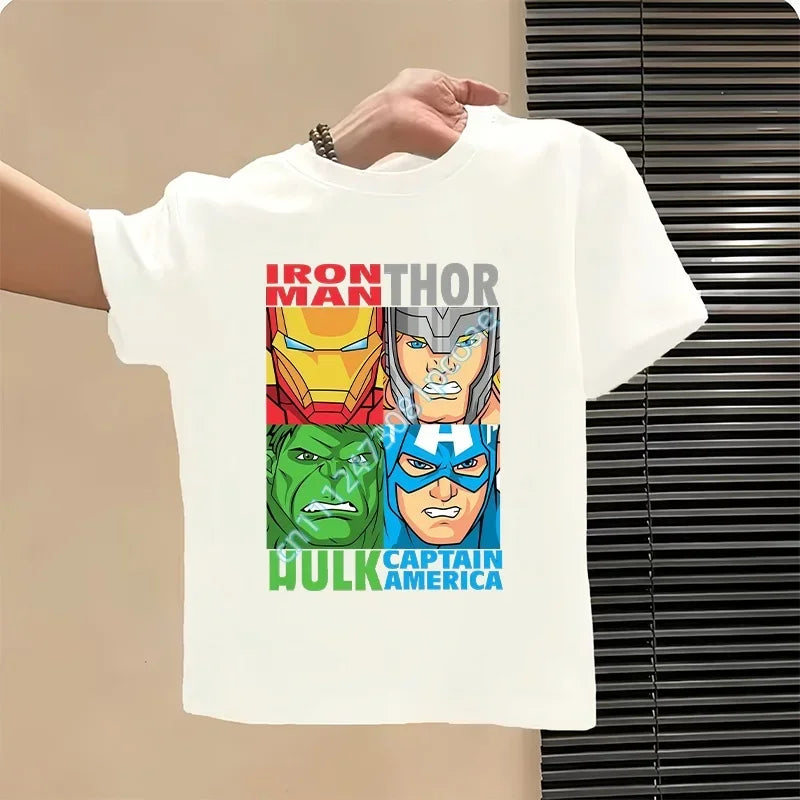 Kinder-T-Shirt Avengers – Helden-Trio-Design Weiß