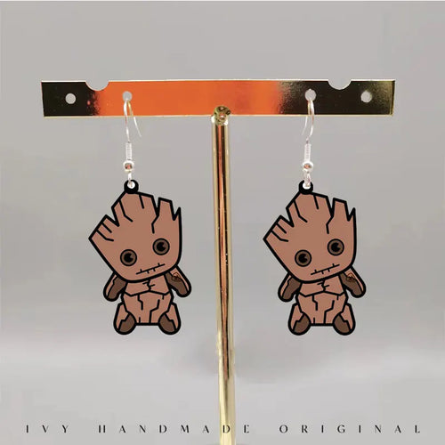 Guardians of the Galaxy Baby Groot Ohrringe – sitzend