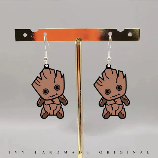 Guardians of the Galaxy Baby Groot Ohrringe – sitzend