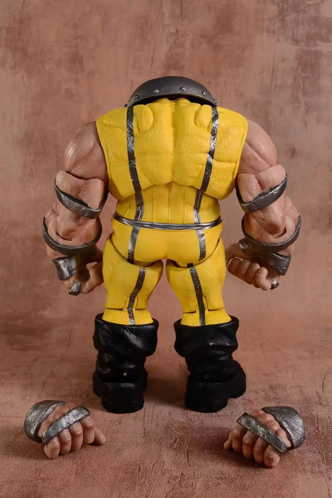 Wolverine Gefängnis Waffe X Figur - Gelber Anzug Axt Handschellen 9 Zoll