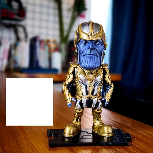 Thanos-Figur – Mini Chibi Goldene Rüstung