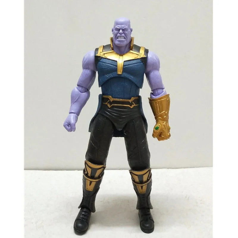 Figur Thanos beweglich – Infinity Gauntlet Schreibtischdekoration