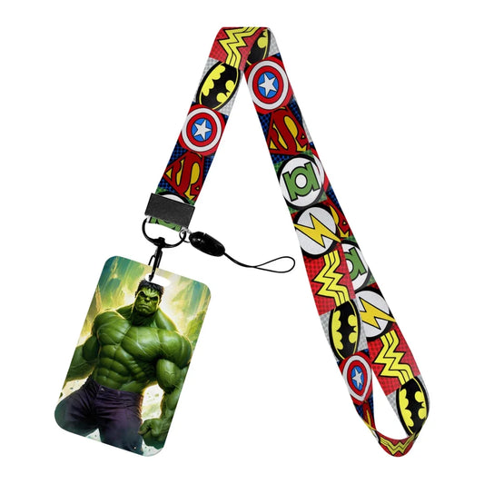 Ausweishalter Hulk – Leuchtender Wald Stehend