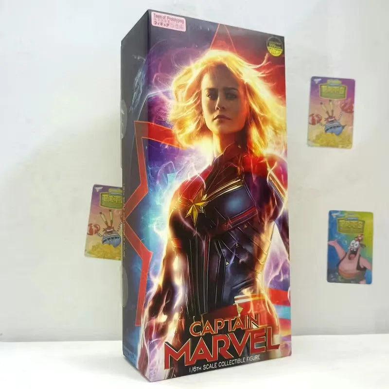 Sammelfigur 1:6 Captain Marvel - Goldene Energie-Fäuste