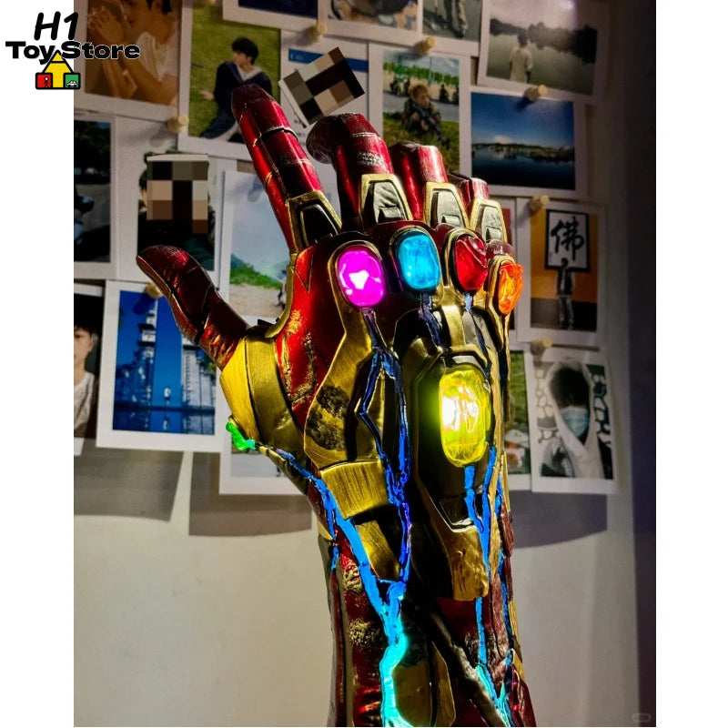 Statue Avengers Infinity Gauntlet - LED-Replik 1:1
