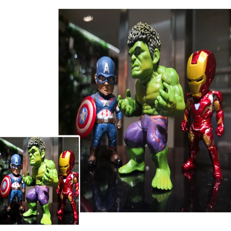 Thanos-Figur – Mini Chibi Goldene Rüstung