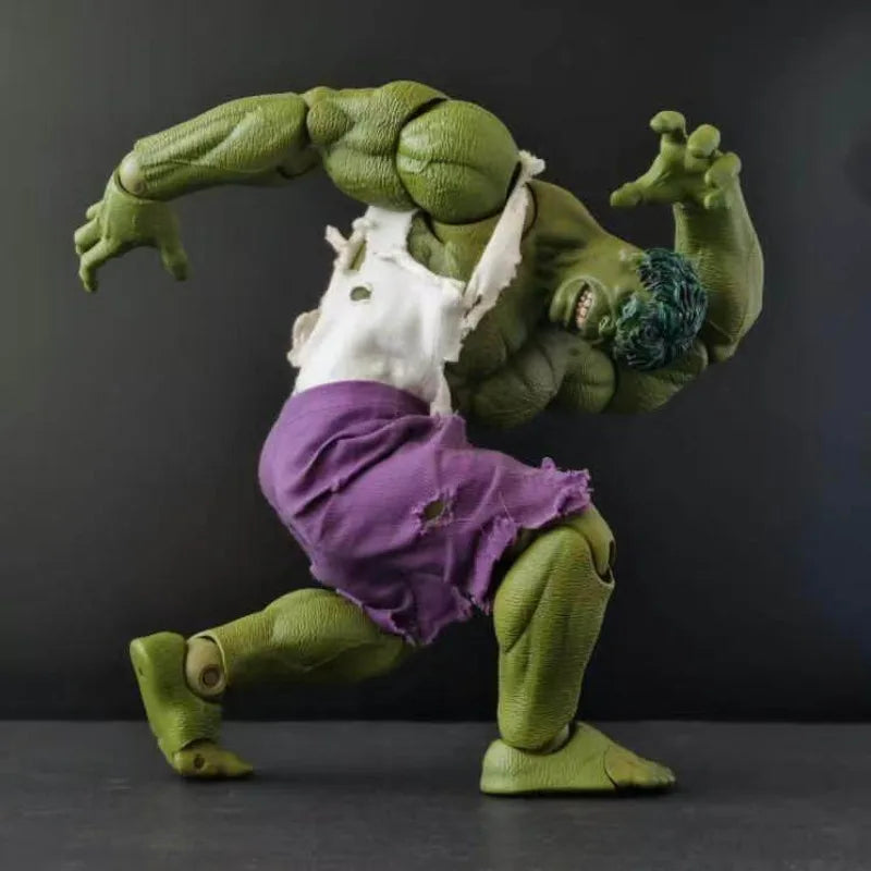 Figur Hulk – Kampf Edition Zerrissene Kleidung
