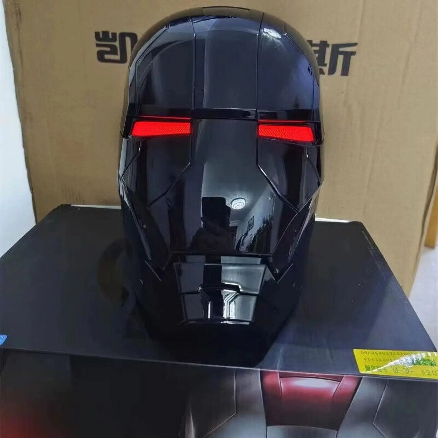 Iron Man MK5 Helm Schwarz - LED-Augen Sprachsteuerung Cosplay