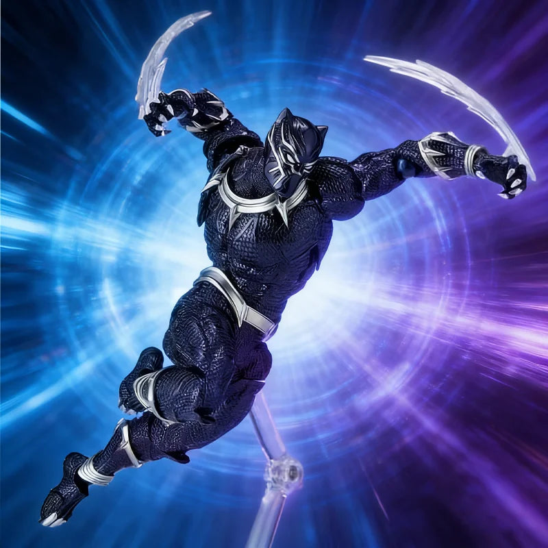 Black Panther 3.0 Gelenkfigur – goldene Schuppentextur mit Deko-Speer