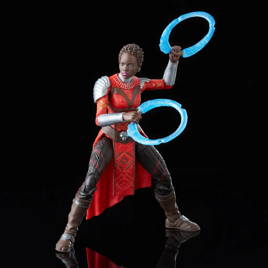Avengers Shuri Figur – Blaue Wakanda-Panzerhandschuhe