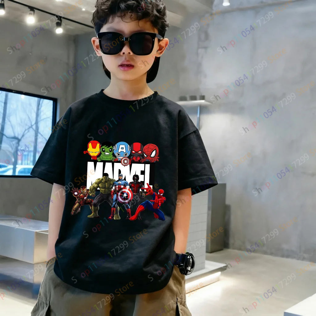 Kinder T-Shirt Marvel - Chibi Gruppe Bunt