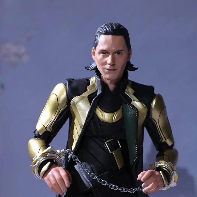 Loki Figur 1/7 Deluxe Marvel - Helm Zepter Austauschbare Hände
