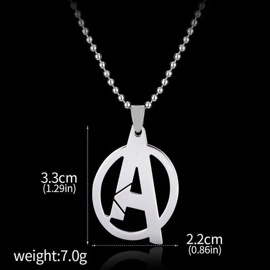 Avengers Logo Halskette A - Silberner Anhänger