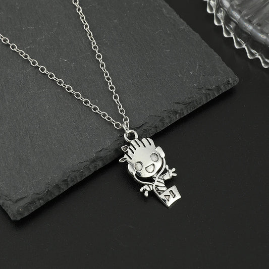 Versilberte Baby Groot Halskette mit Anhänger – Guardians of the Galaxy