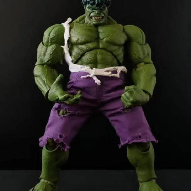 Figur Hulk – Kampf Edition Zerrissene Kleidung