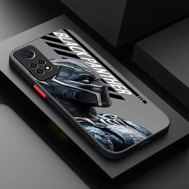 Xiaomi Avengers Black Panther Hülle - graue Schrift, Profil