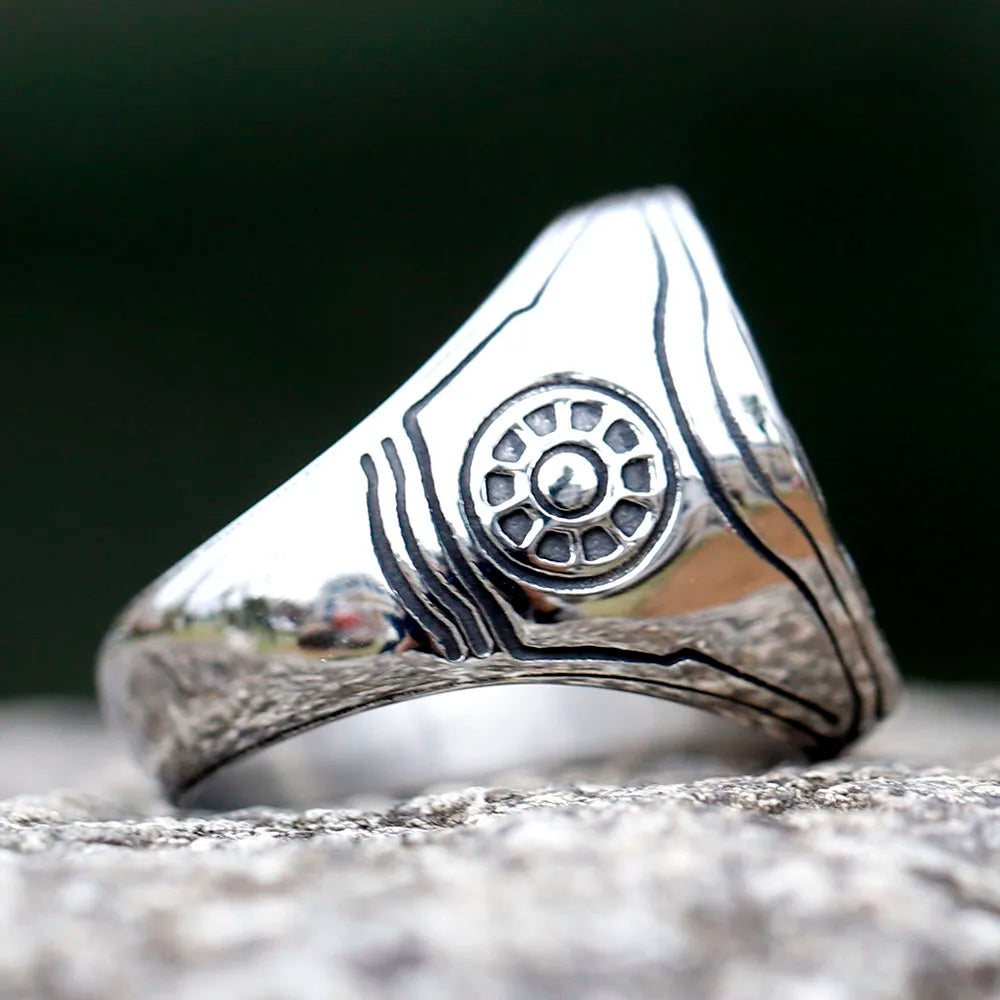 Vintage Iron Man Ring - Edelstahl Biker-Stil Herren
