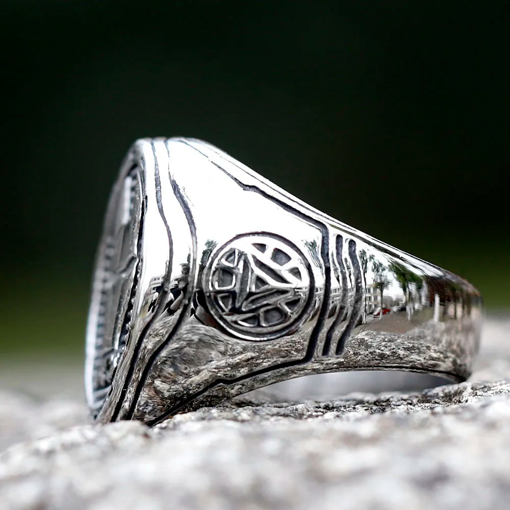 Vintage Iron Man Ring - Edelstahl Biker-Stil Herren