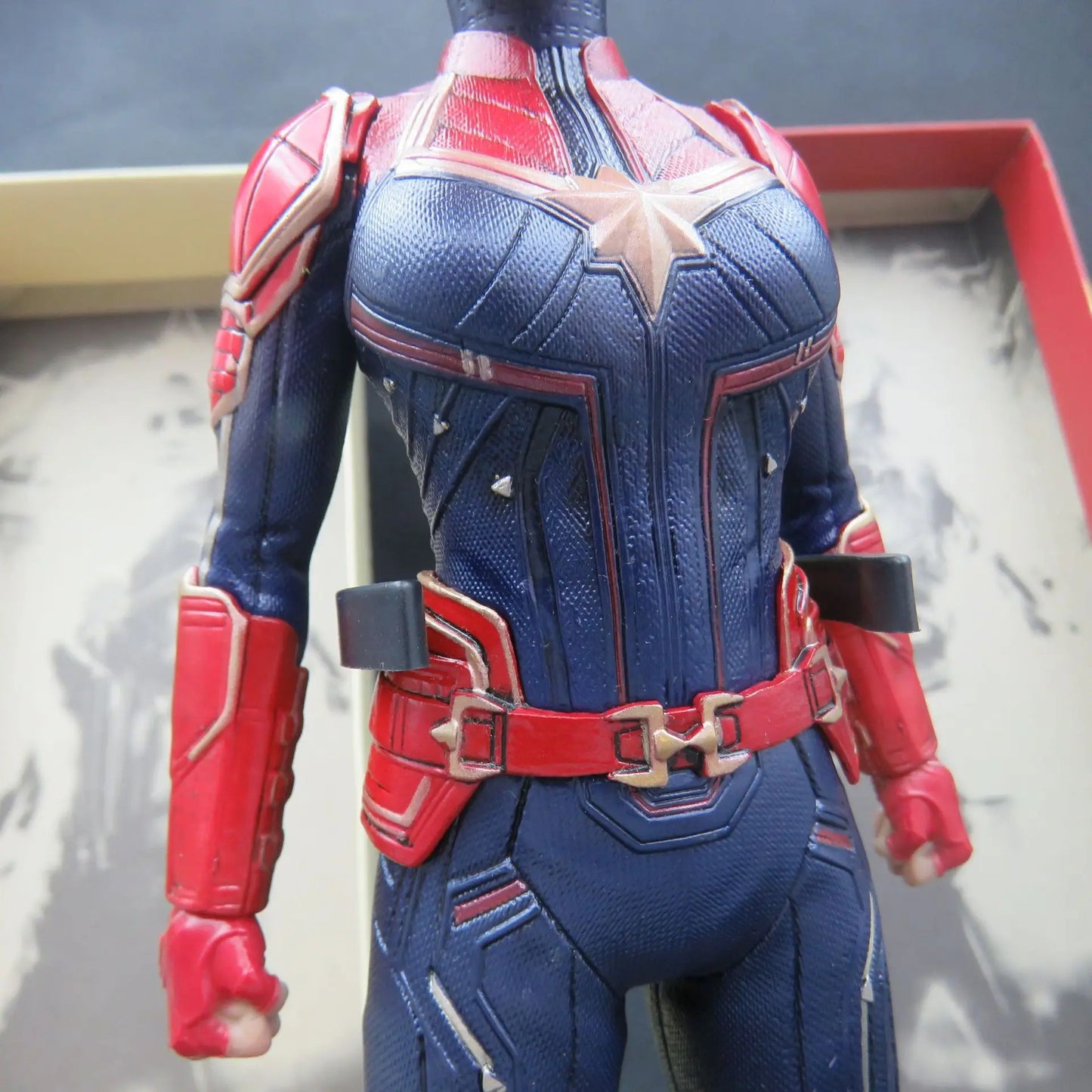 Avengers Captain Marvel Statue - PVC Sammelfigur 30cm Box